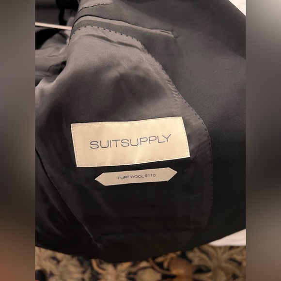 Black Lazio 38s Suit from Suitsupply - Picture 3 of 6